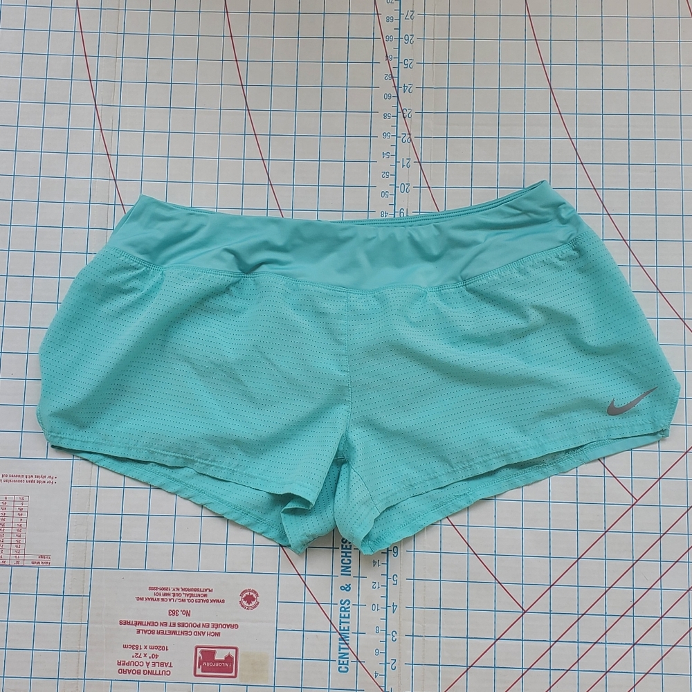 Nike Dri-fit Green Running Shorts Women's Size XLarge Drawstring Gym Lined